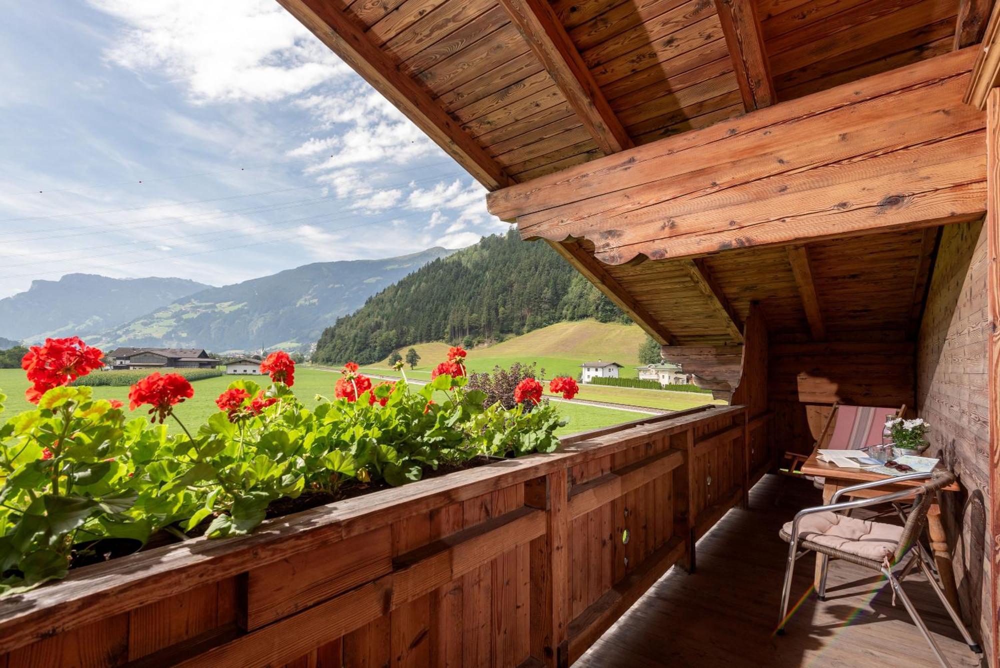 Klausnerhof * Aschau Im Zillertal